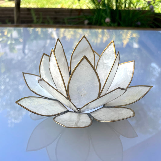 Porta vela FLOR de Lótus - grande branco