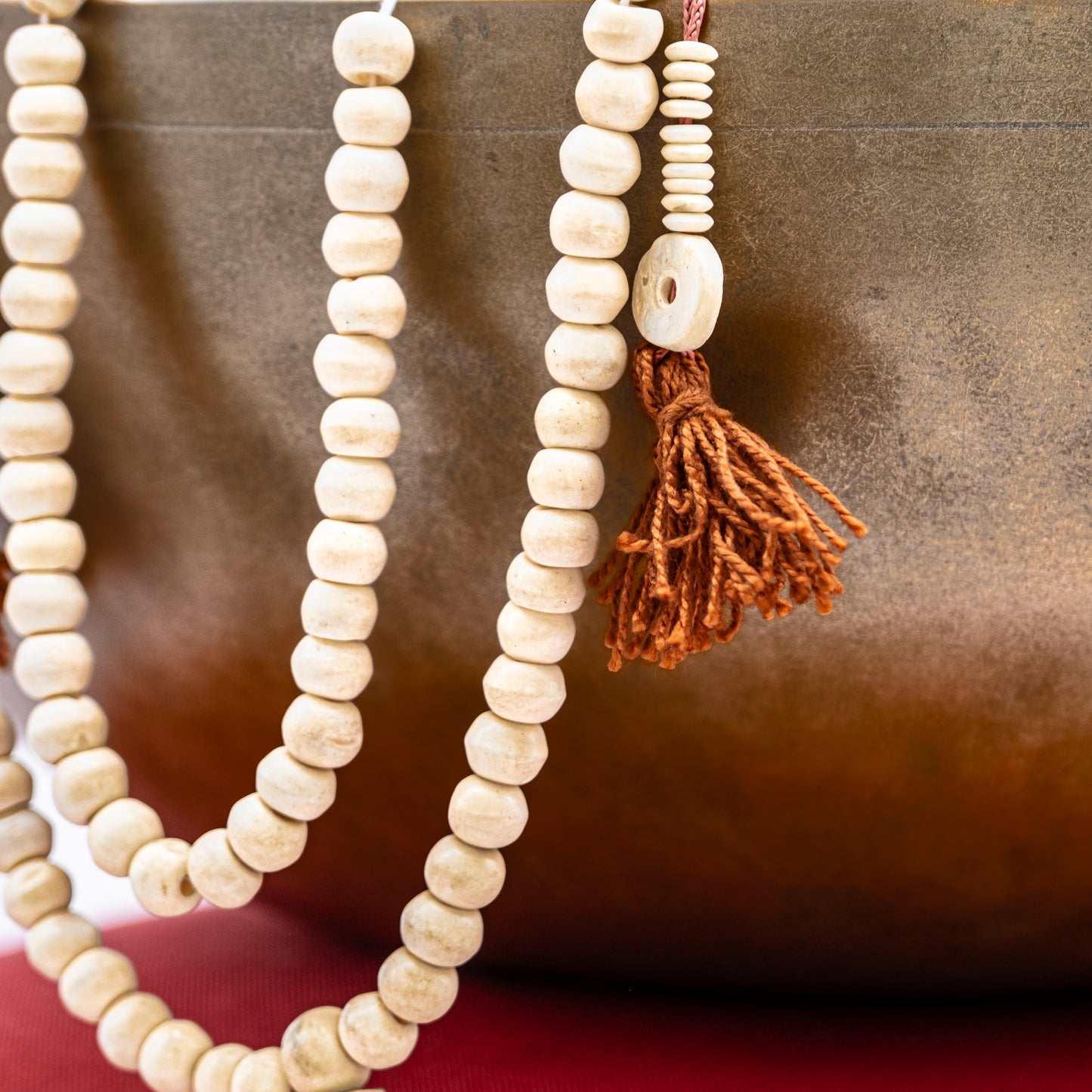 Japamala osso yak branco