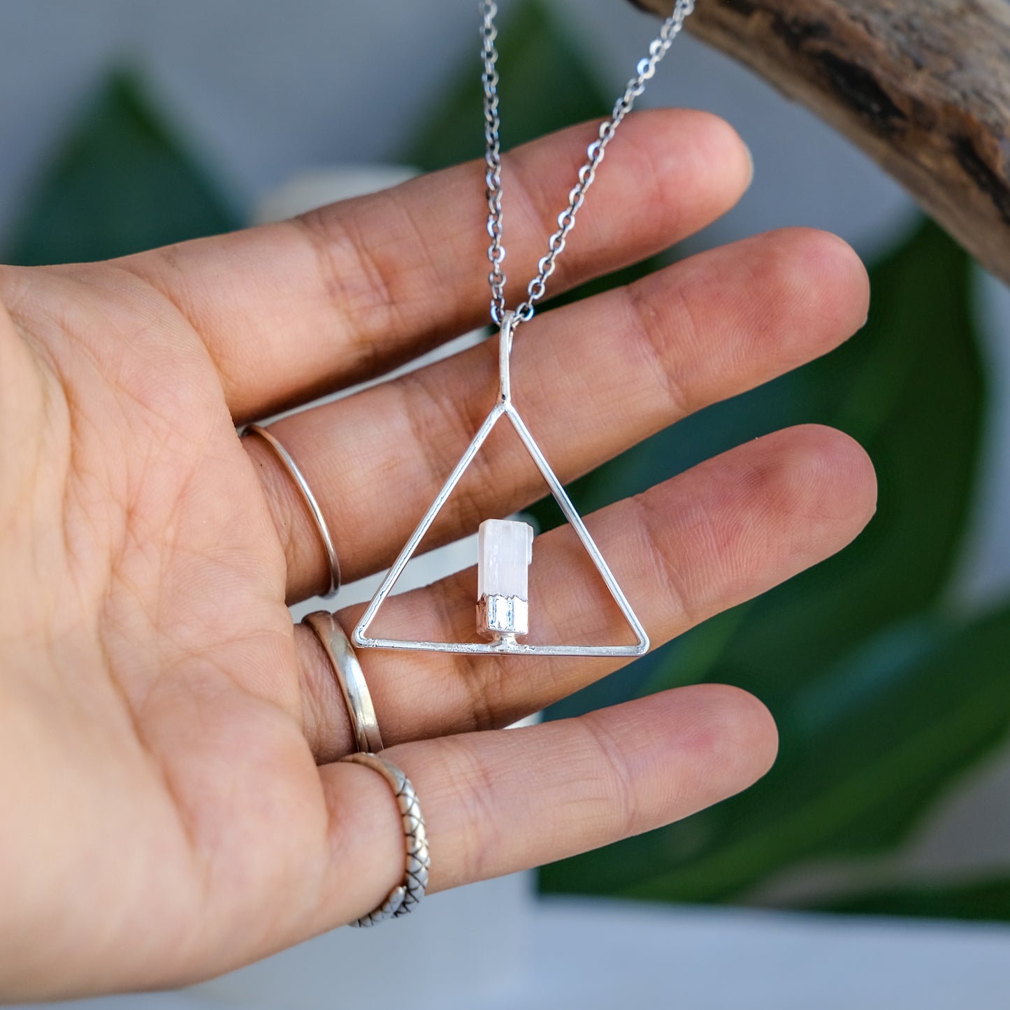 Triângulo Selenite • banhado Prata