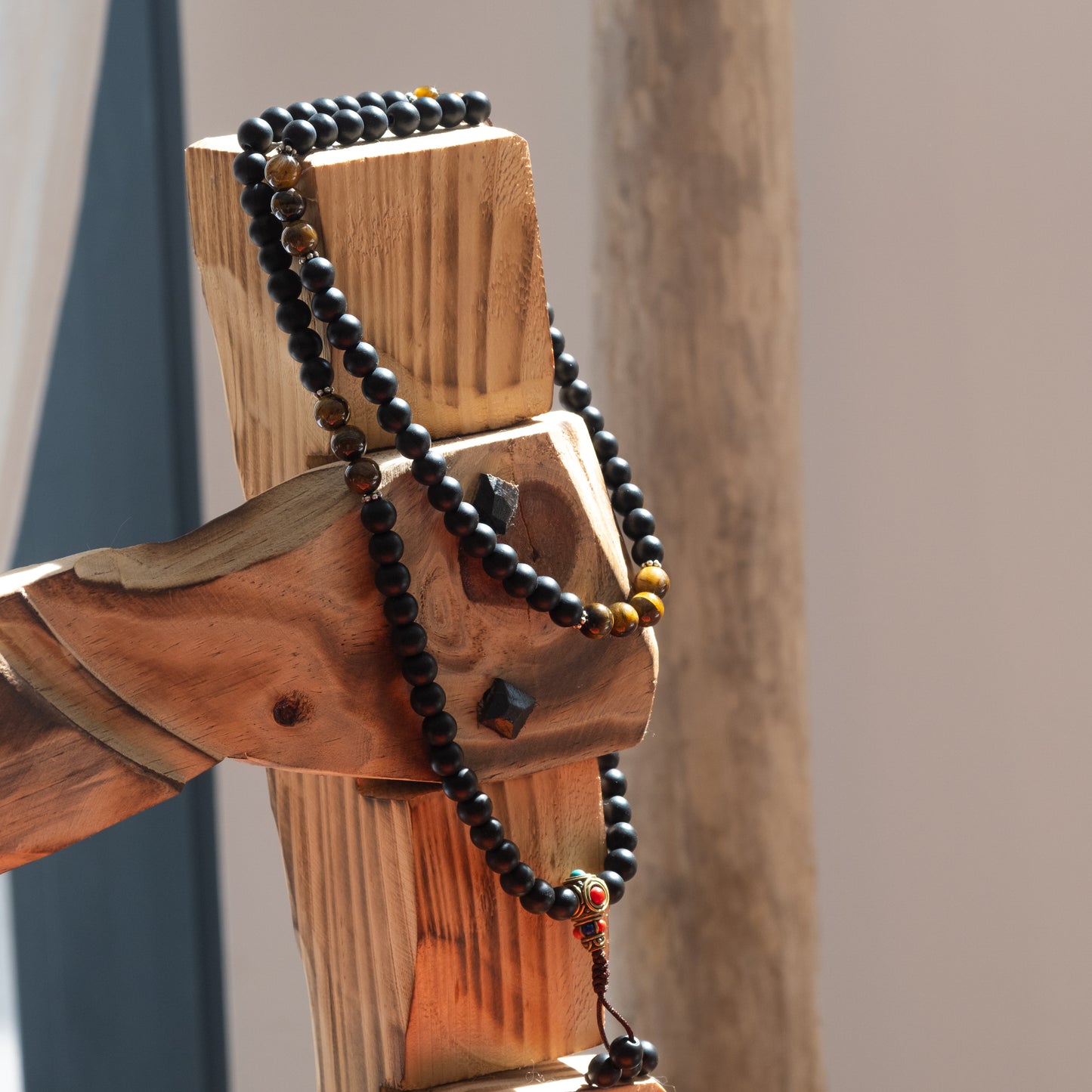 Japamala Saligram com Olho de Tigre