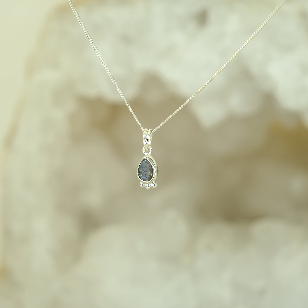 Colar Ayra Labradorite