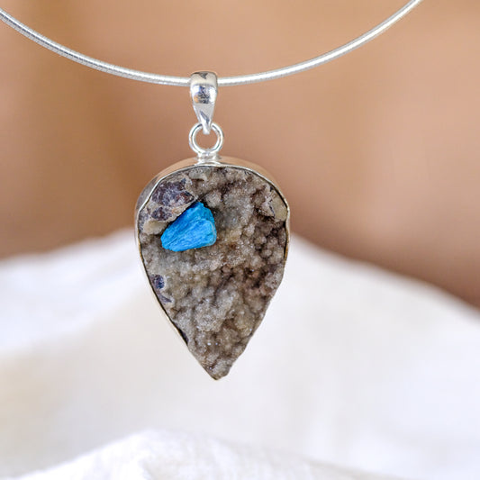 Cavansite