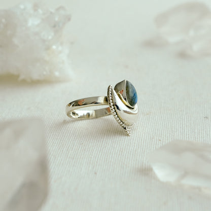 Anel Lua Labradorite